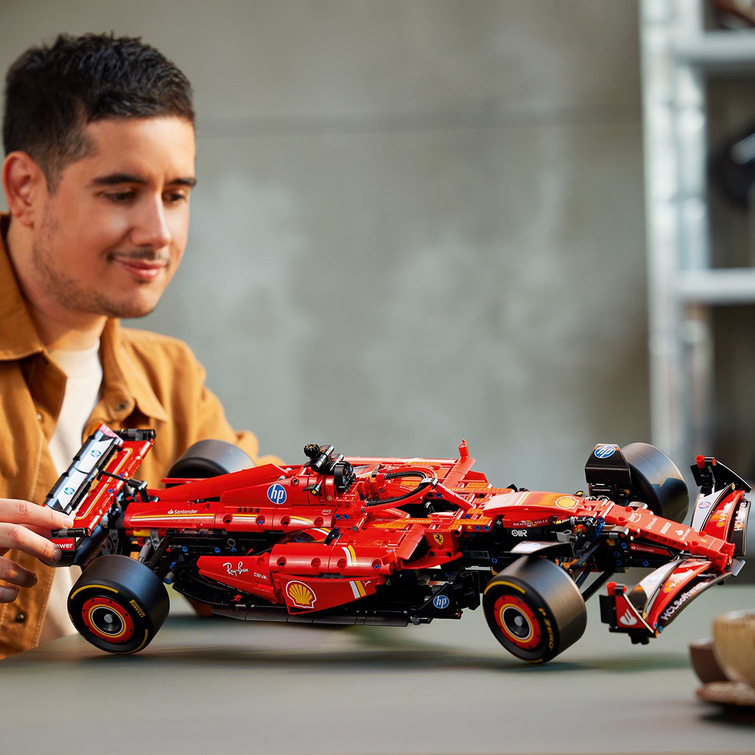 Model v&nbsp;mierke 1 : 8